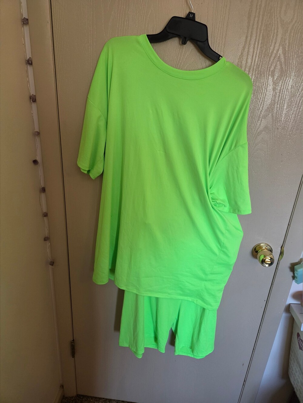 Fashion Nova Weekend Vibes Neon Green Short And Tee Set Womens Size 2X NWT